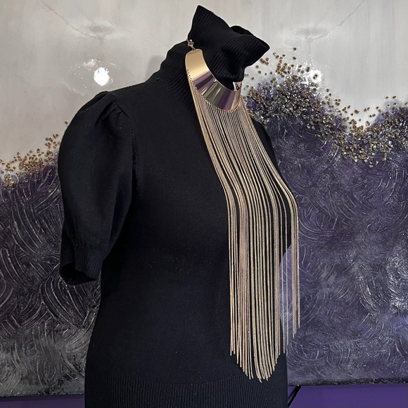 Gold Tone Box Chain Waterfall Fringe Necklace (NWOT) - Picture 7 of 9